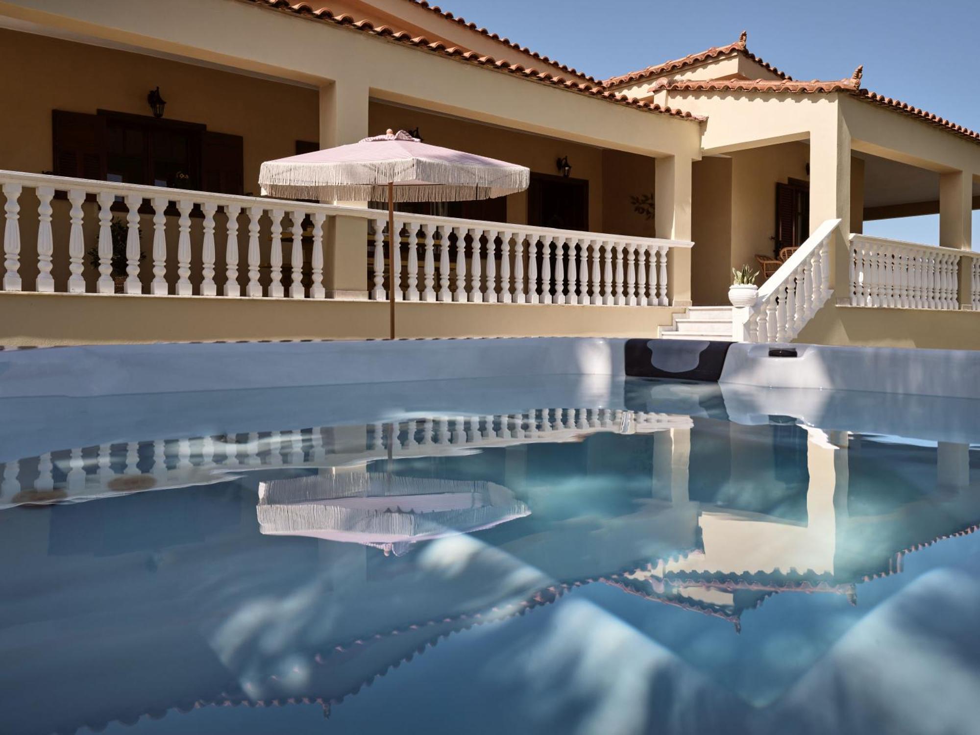 Sea Elegance Villa - On The Beach, By Zantewize Psarou  Extérieur photo